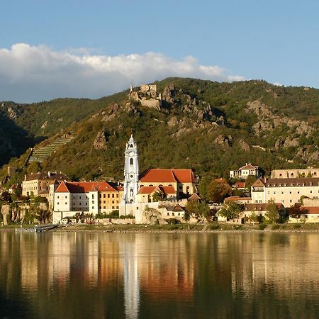 Weingut-Pension Stockingerhof เดิร์นชไตน์ ภายนอก รูปภาพ