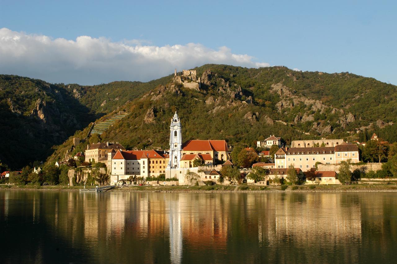 Weingut-Pension Stockingerhof เดิร์นชไตน์ ภายนอก รูปภาพ